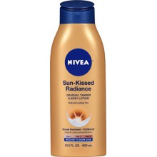NIVEA Sun-Kissed Radiance Medium to Dark Skin Gradual Tanner & Body Lotion 13.5 Fluid Ounce