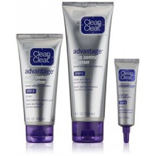 Clean &amp; Clear Advantage Kit de control del acné