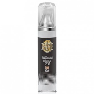 Broad Spectrum Hydratant Spf 45, Lumière Tint par Beauty Extreme Facial